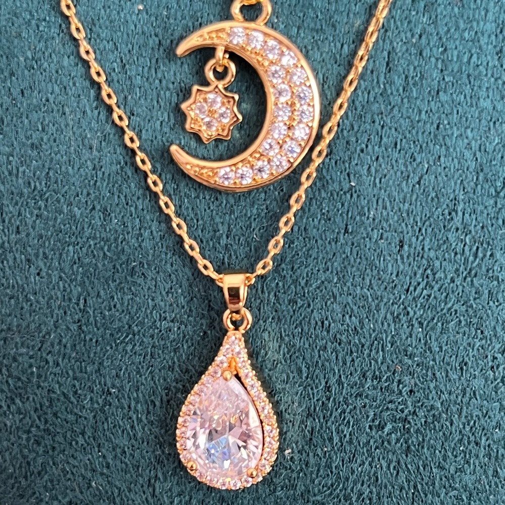 18k GF Gold Layer Necklace Set w/ Pear & Moon Pendants; Star Ring; HeartBracelet - Picture 3 of 10